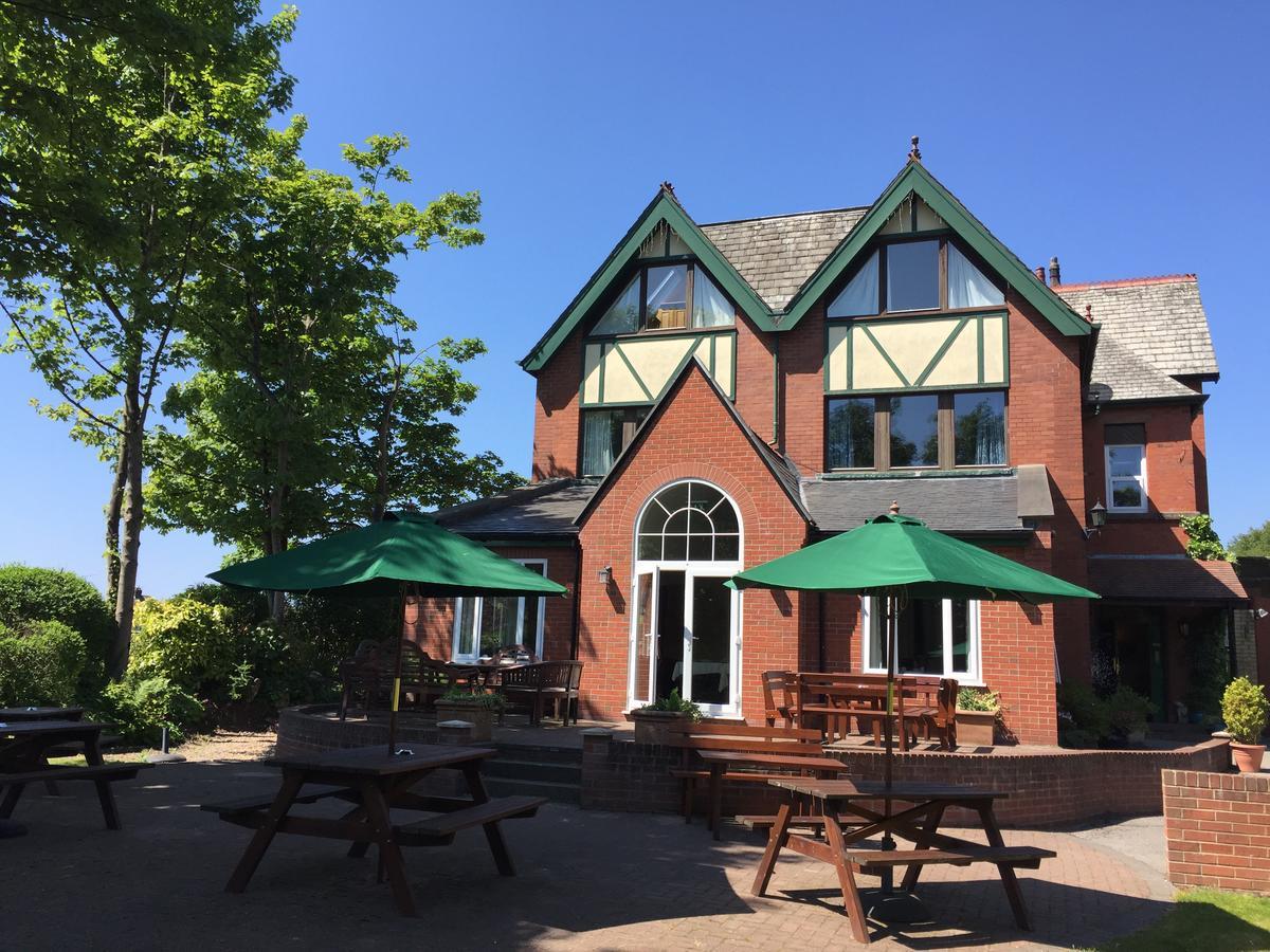 The Chetwynde Hotel Barrow-in-Furness Екстериор снимка