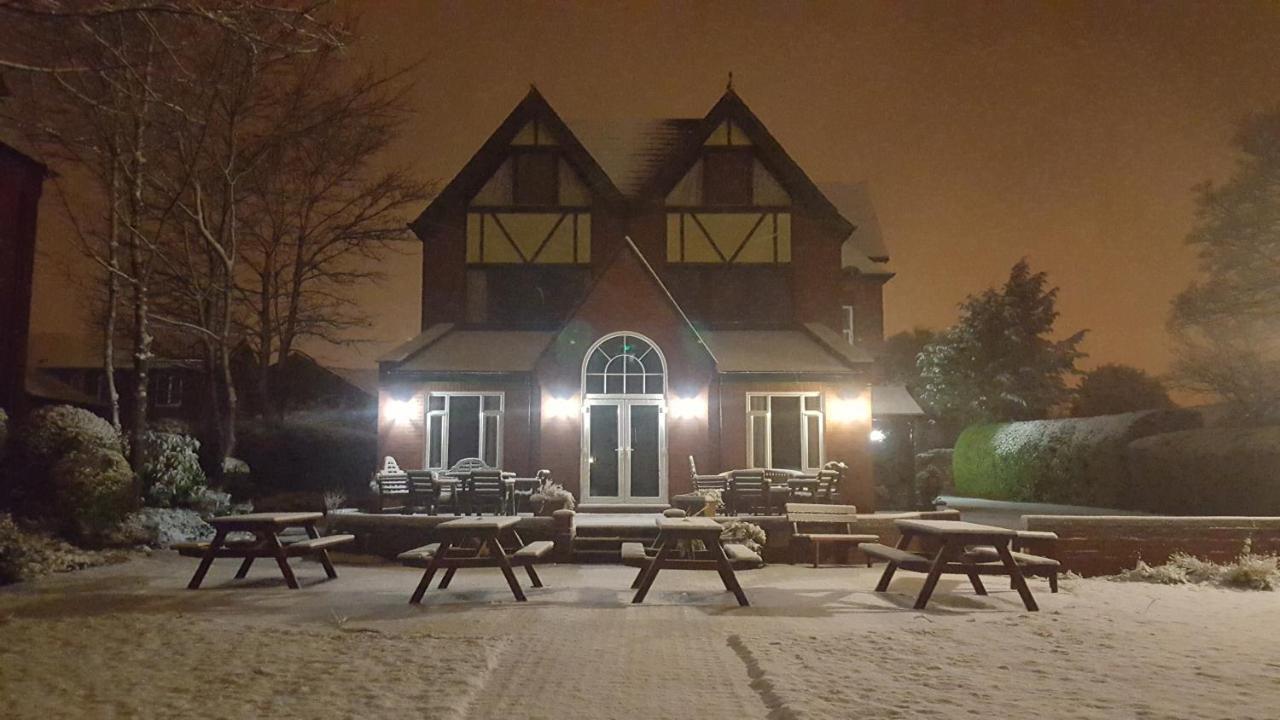 The Chetwynde Hotel Barrow-in-Furness Екстериор снимка