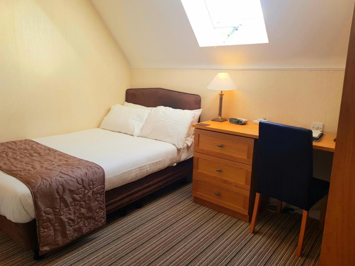 The Chetwynde Hotel Barrow-in-Furness Екстериор снимка