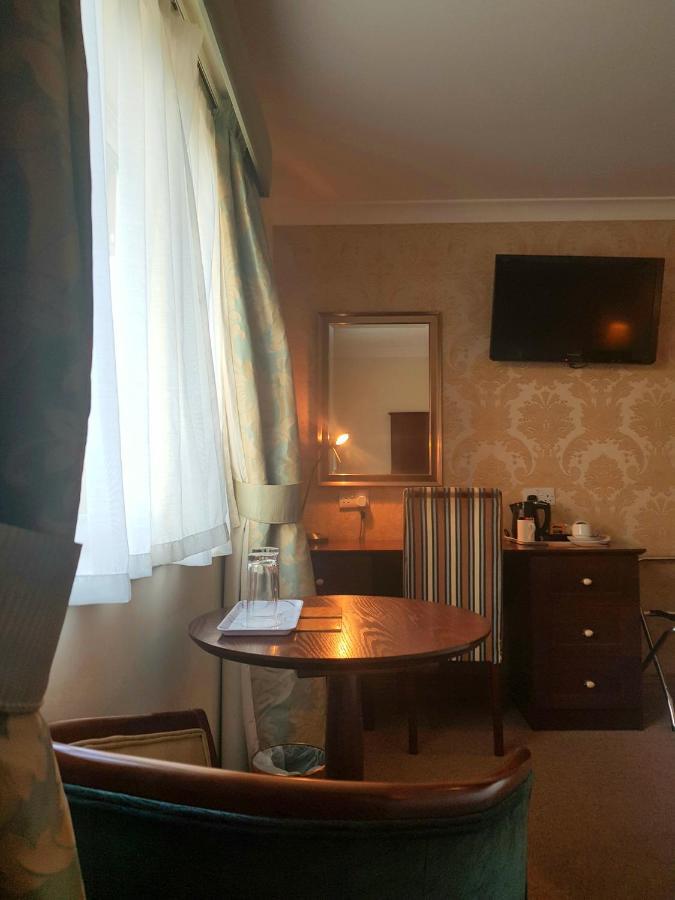 The Chetwynde Hotel Barrow-in-Furness Екстериор снимка