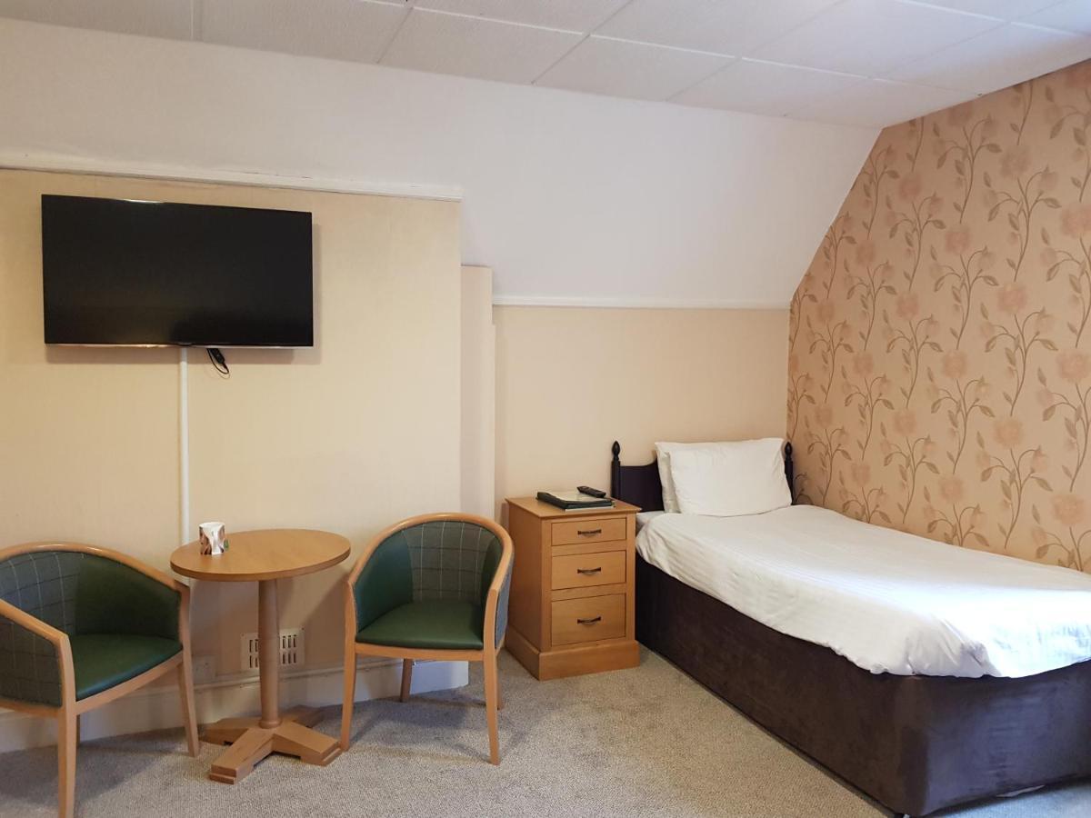 The Chetwynde Hotel Barrow-in-Furness Екстериор снимка